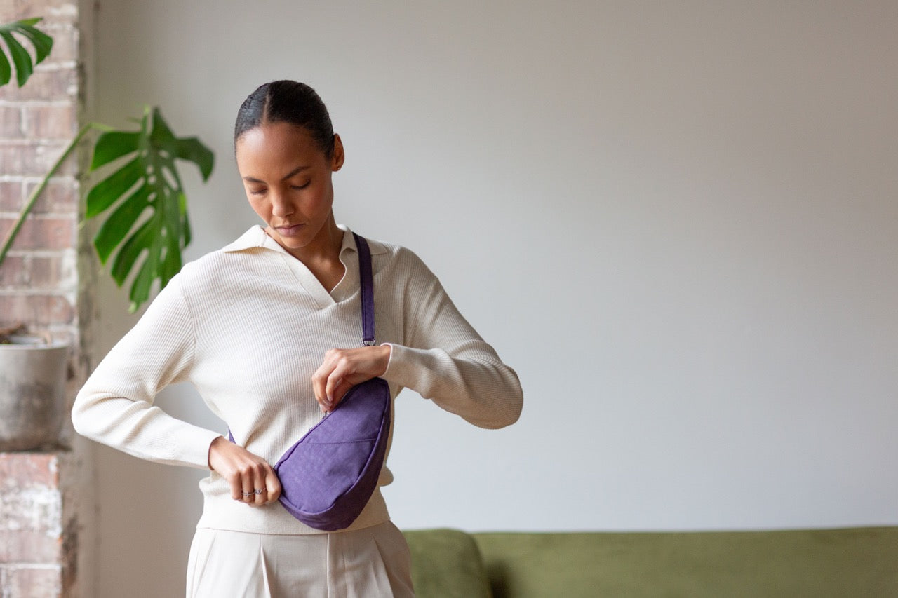 Textured Nylon Baglett Amethyst