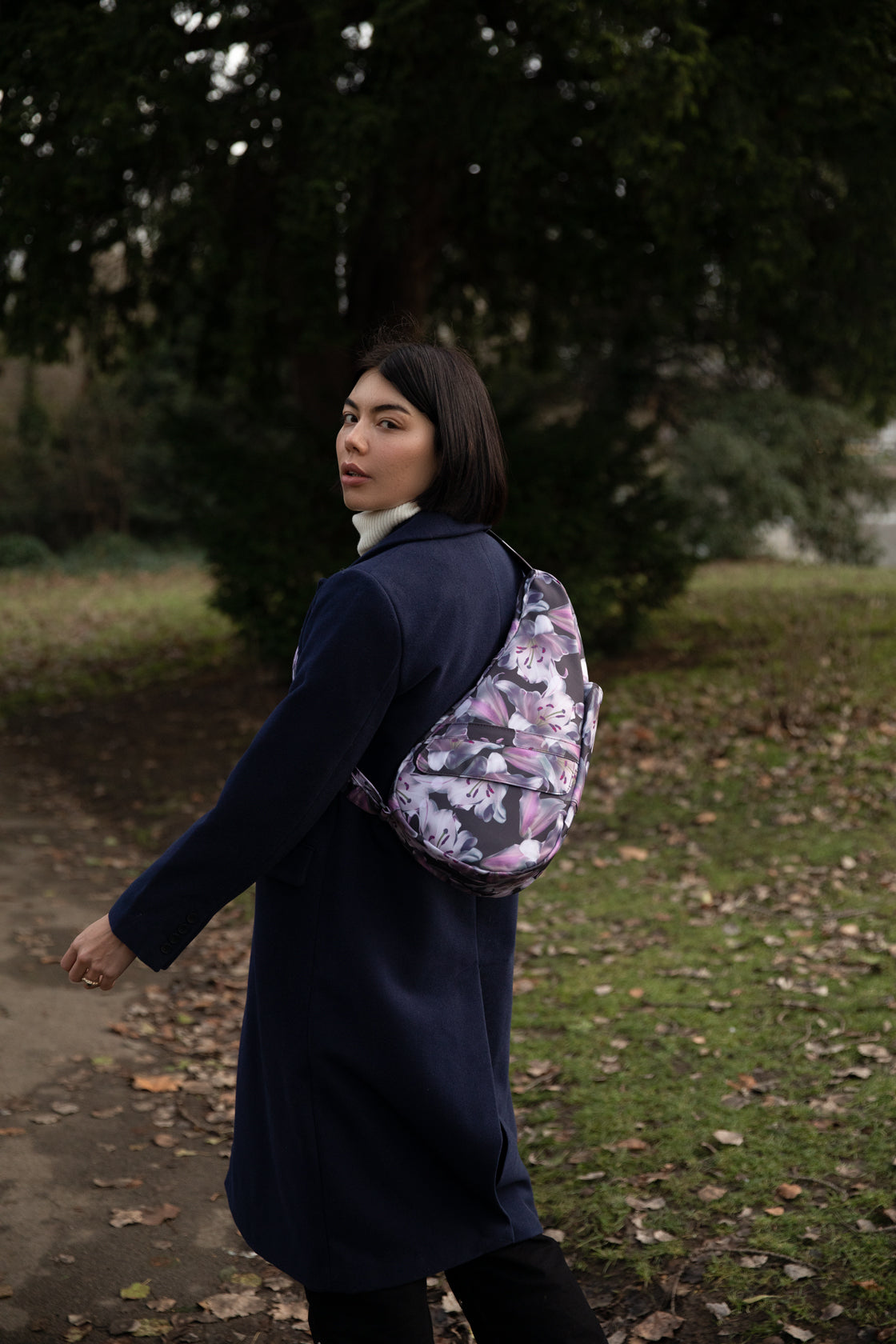 Lily Glow - Small Bag