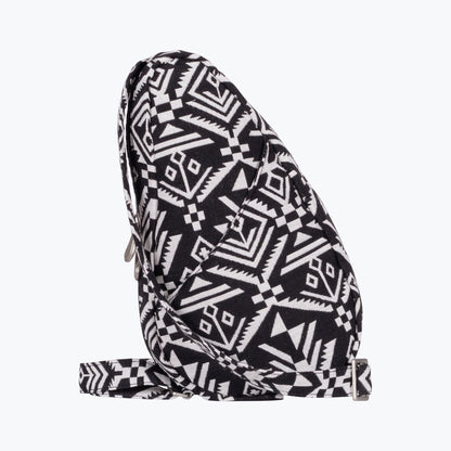 Folklore Black Nomii Sling