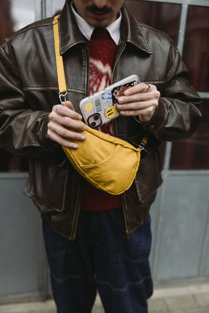 Textured Nylon Honeycomb Baglett