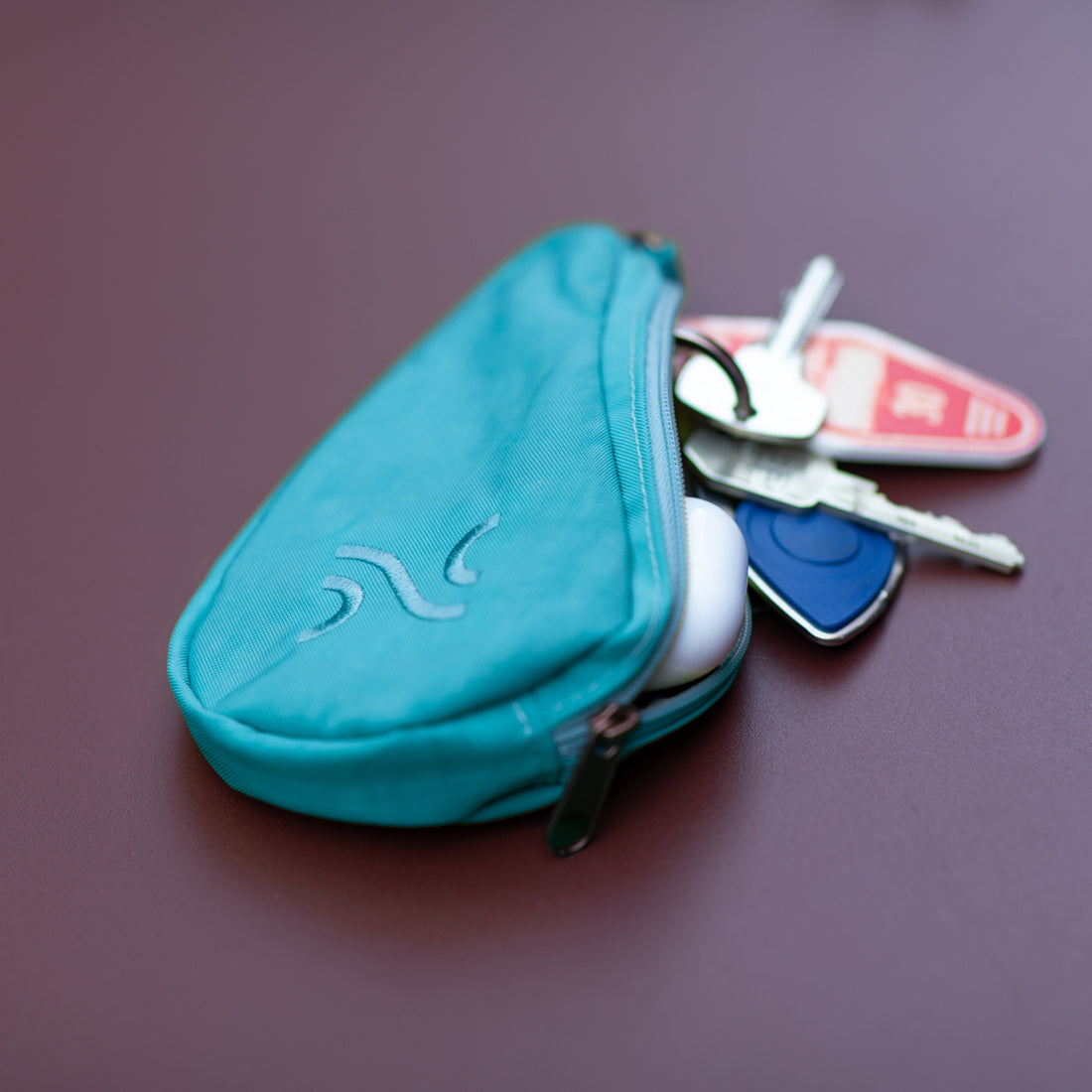 textured nylon pouch Capri Blue 