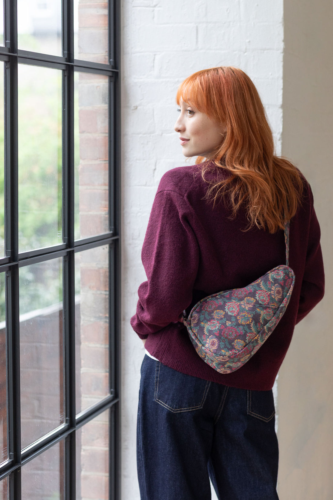 Rose Tapestry 2 - Sling