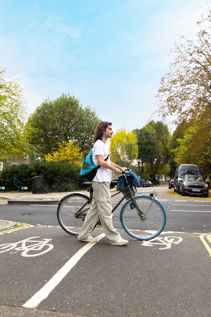 Active Traveller QR Capri Blue - Medium Bag