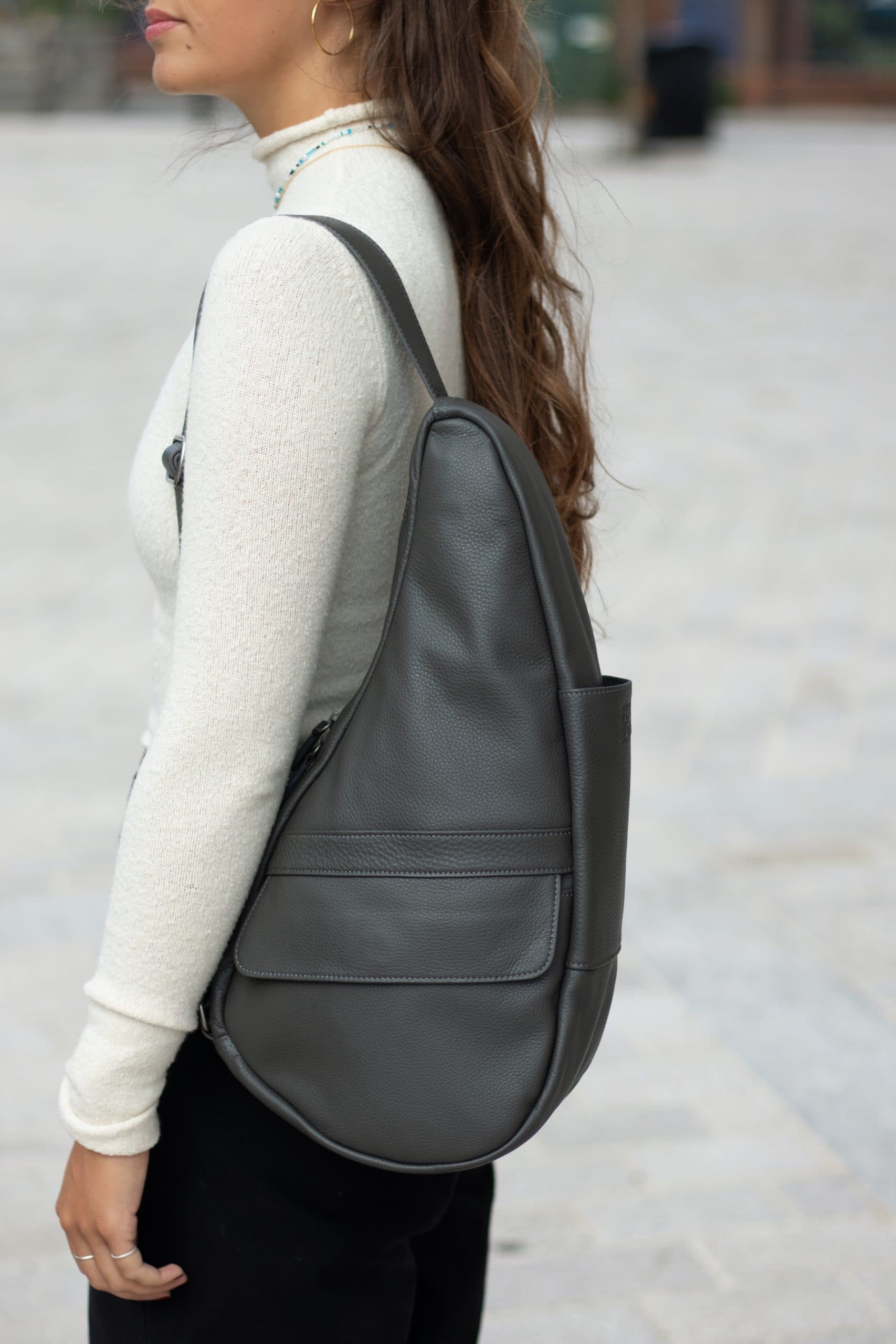 Leather Caviar S by The Healthy Back Bag